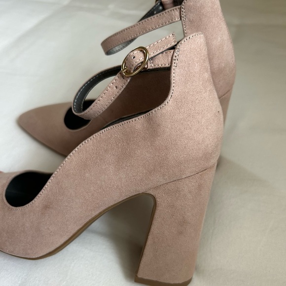 Nude Block Heels - Picture 6 of 8